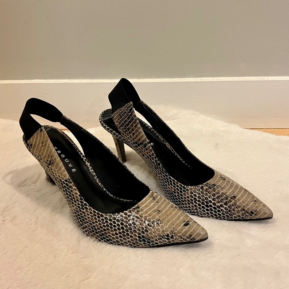 Trouve Mila Snakeskin print Slingback Heels